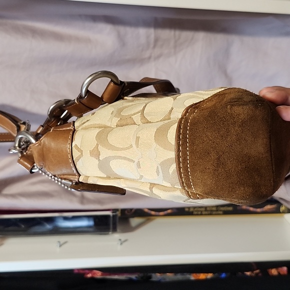 Coach Mini Soho - Picture 8 of 15